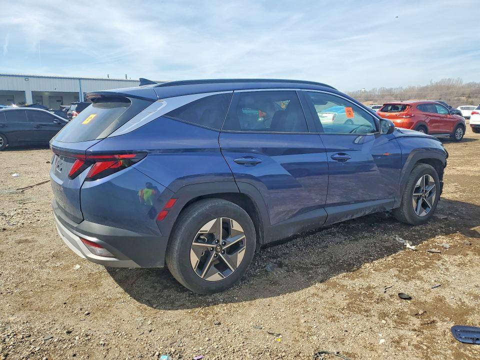 🚗  نوع السيارة ; هونداي توكسان 
💈  موديل   ; 2025
💵 سعر السيارة :  87 ورقة  بيع مباشر
⛴️ سعر النقل : 27 ورقة 
⚒️ الضرر :  موضح بالصور 
________ ______________________
🎁 كارفاكس مجانًا
 _____________________________
💲 عمولة المكتب: 200 دولار فقط
______________________________
⛴️ مدة وصول المركبة: بين 60 و 70 يوماً  
🔍 نظام تتبع مباشر خاص بالزبائن  
🤝يتم تخليص المركبة عن طريق المكتب ضمان مدى الحياة
-------------------------------------
تيك توك ;   https://www.tiktok.com/@d_85t?_r=1&_t=ZS-936EqZHWFLI
_____________________________________
ـ-ـ-ـ-ـ-ـ-ـ-ـ-ـ-ـ-ـ-ـ-ـ-ـ-ـ-ـ-ـ-ـ-ـ-ـ-ـ-ـ-ـ-ـ-ـ-ـ-ـ-ـ-ـ-ـ-ـ-ـ-ـ-
📞 للاستفسار والتواصل:  
📲 *********** 
ـ-ـ-ـ-ـ-ـ-ـ-ـ-ـ-ـ-ـ-ـ-ـ-ـ-ـ-ـ-ـ-ـ-ـ-ـ-ـ-ـ-ـ-ـ-ـ-ـ-ـ-ـ-ـ-ـ-ـ-ـ-ـ-ـ
⚠️ ملاحظة: هذه مجرد عينة بسيطة من السيارات المتاحة في المزاد لدينا، لا تفوّت الفرصة!
______________________________
📍 موقع المكتب:  
بغداد، الدورة شارع الكفائاة قرب فلكة ابو دشير #الجميع
