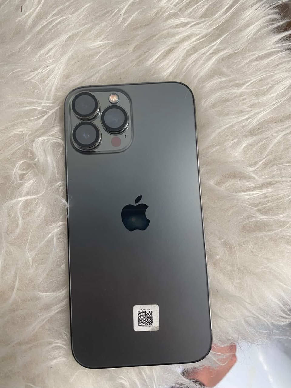‏السلام عليكم أيفون 13 برو ماكس ذاكره 256شرط النظافه الجهاز وضع وكاله بس بطاريه مصعده 97السعر 750  📞***********
