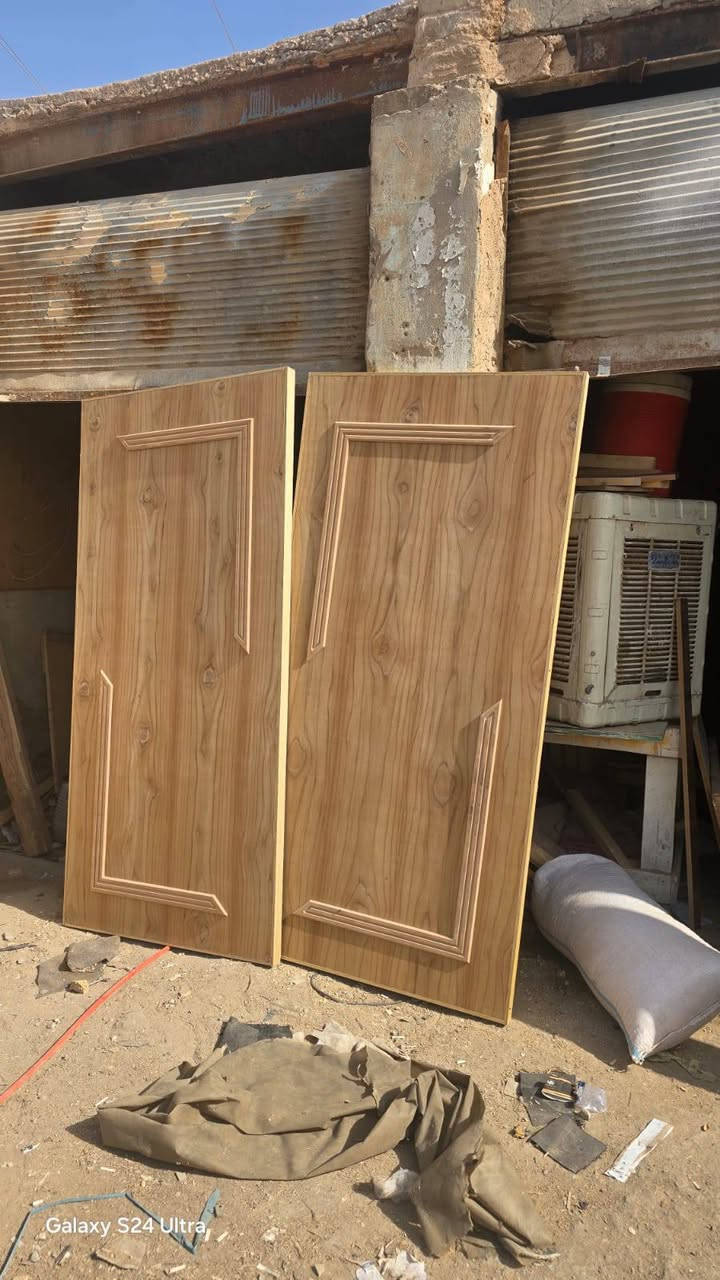 ابواب تزكام درجه اولى
٦ ملم وجهين صاج
الطبع واللون حسب الطلب
مستعدين لتجهيز المقاولين 
ودوائر الدوله
باسعار تنافسيه 
نجارة العكيد
***********
