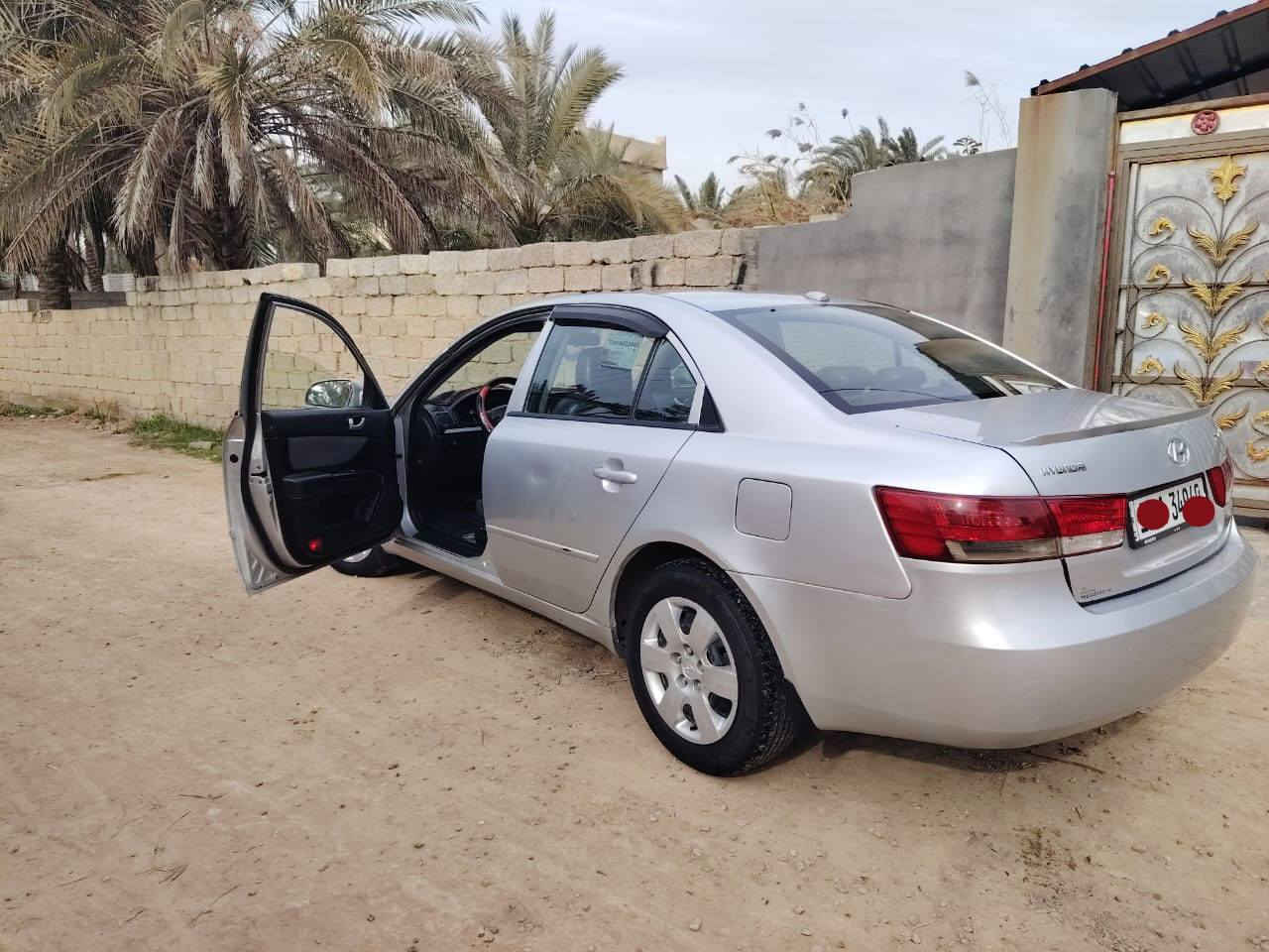 سيارة سونتا للبيع موديل 2008وارد امريكي بيه اقل الحزام ابيع حزام ميكانيك فول صدر خلفي امامي رقم دولي بغداد سنوية 30مكاني ديالى الخالص السعر 92و بيها مجال للطيبين الرقم ***********
