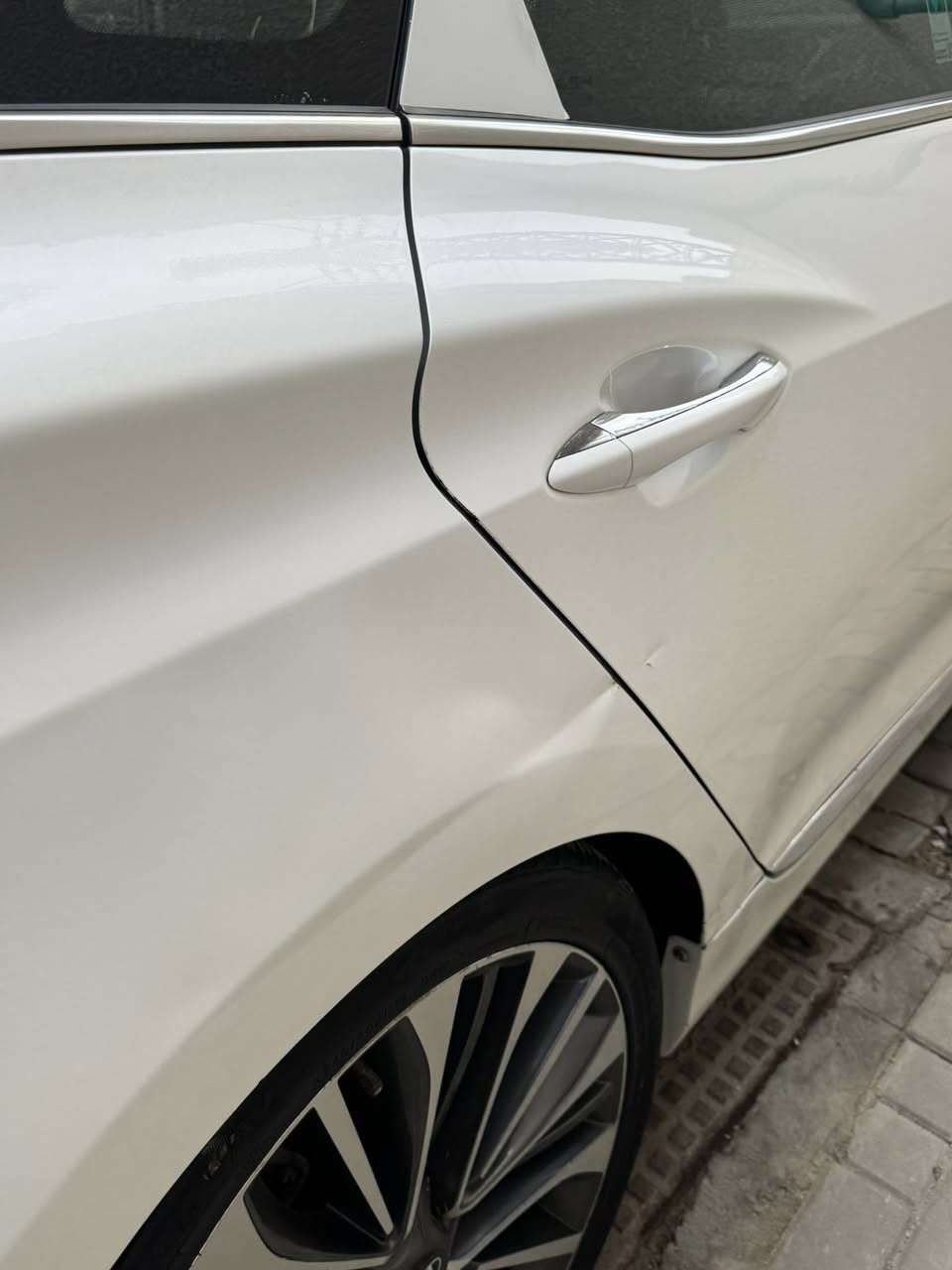 ازيره 14 خليجي  فول مواصفات 
سياره بل بصره سعر 125 

***********
