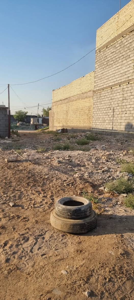 السلام عليكم
عندي قطعة ارض 100مربعة خلف النهر قريبة على السجة متوفر بالمكان ماء وكهرباء معروضة للبيع على الجهة اليسرى *********** اني صاحب القطعه
