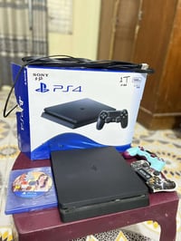 فور سلم مستخدم قليل 180 الف / بغداد / البياع 07821687796