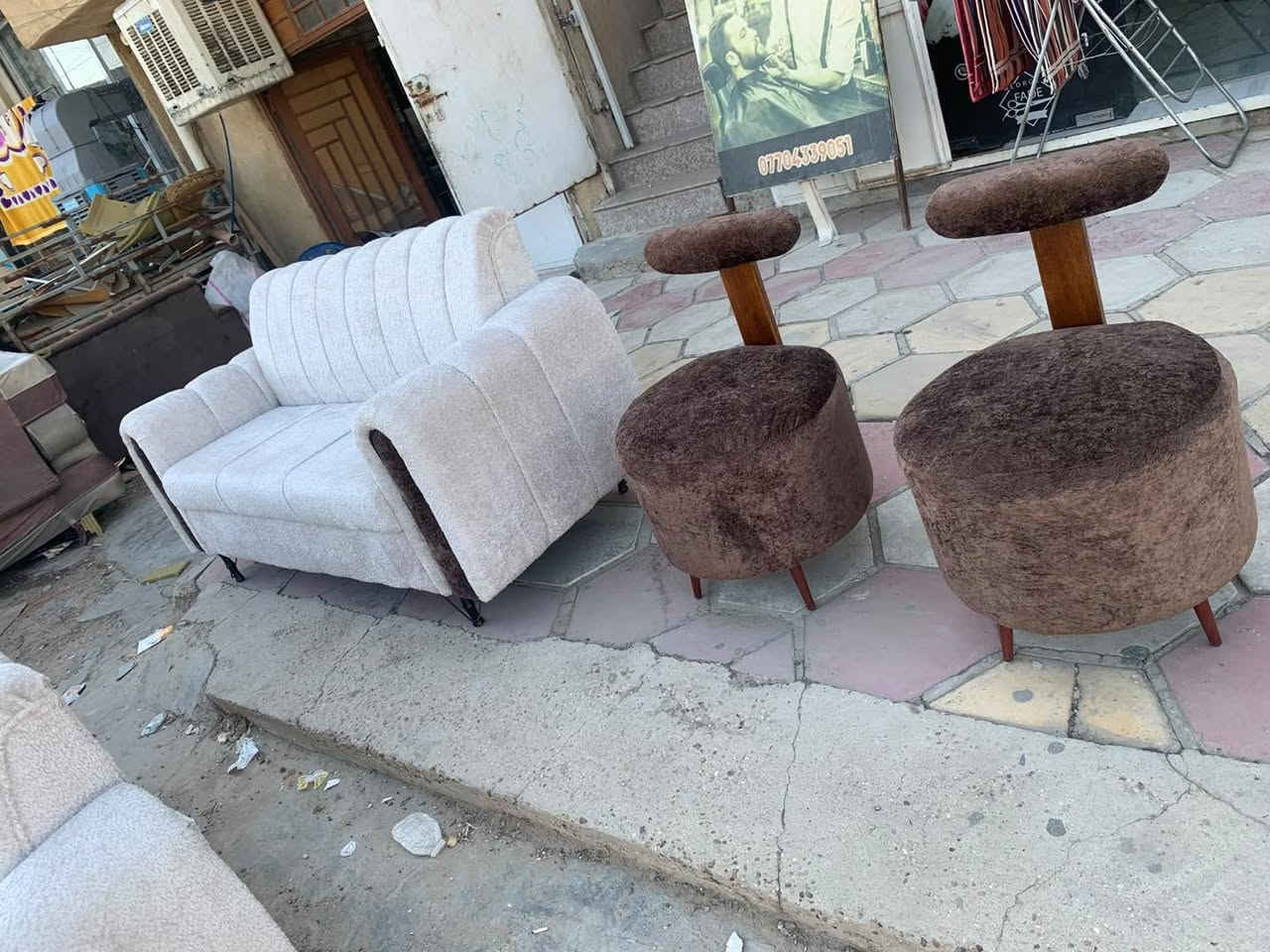 تقدم لكم
🛋️ دوشمة أبو أحمد للأثاث الحديث 🛋️
تخم باندا 🐼
من المعمل إلى منزلك مباشرة.. أناقة التصميم وراحة تدوم! 🏠✨
✅ تفصيل أطقم قنفات بأحدث الموديلات (كلاسيك ومودرن).
✅ تجديد ودوشمة القنفات القديمة بأفضل أنواع الأقمشة والإسفنج.
✅ خامات من الدرجة الأولى وأسعار تنافسية تناسب الجميع.
📍 العنوان: بغداد - الشعب - حي التجار - مجاور أسواق العراق.
📞 للحجز والاستفسار: ***********
دوشمة أبو أحمد.. اختيارك الأول للجودة والجمال.
