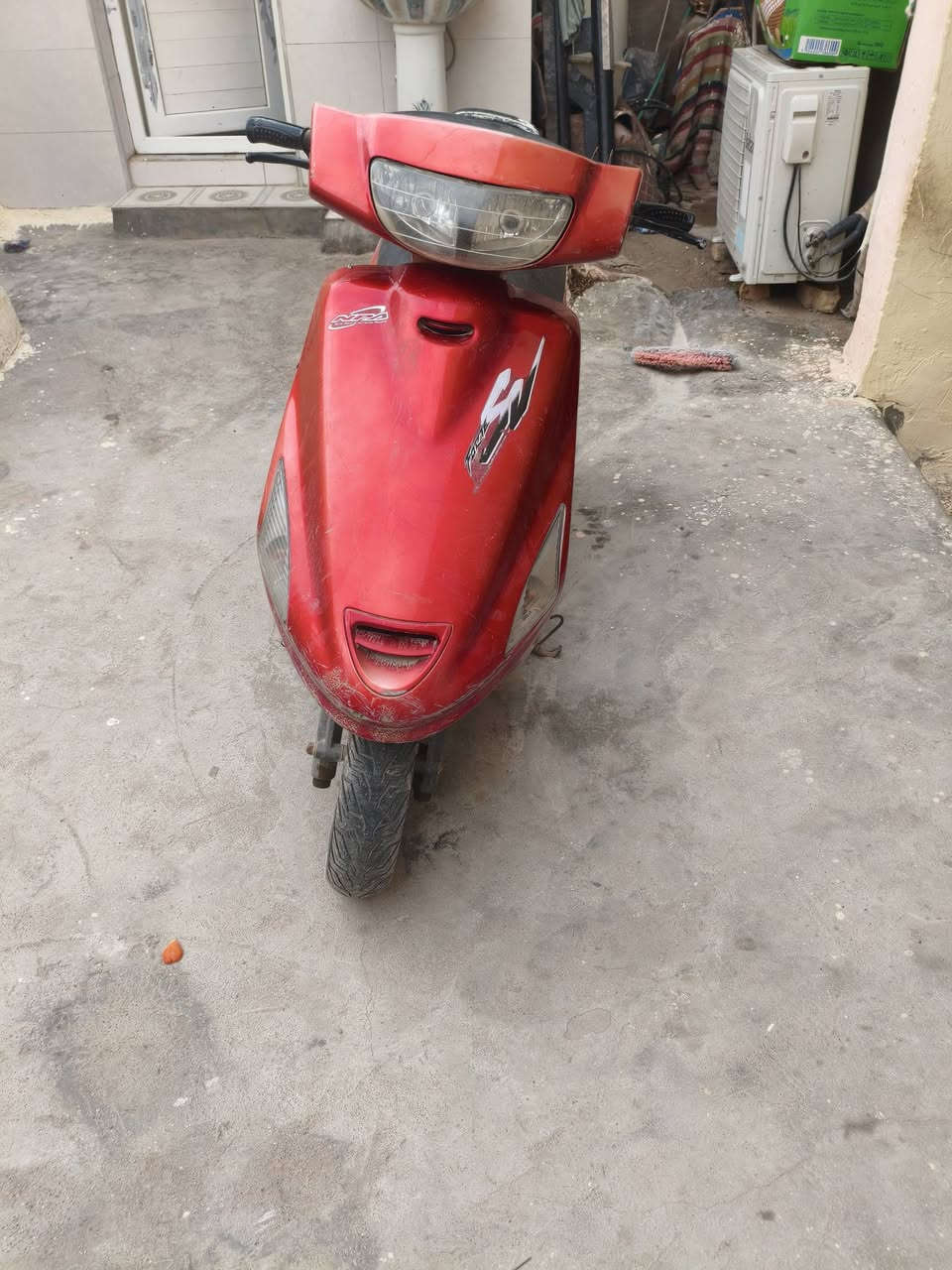 سلام عليكم شباب فراشه للبيع كوم حديد. 0785 852 5698
