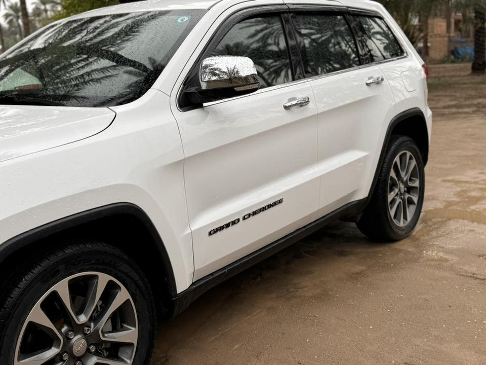 سلام عليكم 

للبيع جيب  خليجي لمتدد  2018

فوووول مواصفات 1/1 

المحرك : V6.  3.6L ‎  

رقم بغداد تحويل مباشر رقم إنكليزي هزه جديده

سياره جديده استخدام شخصي
‏‎* المواصفات :

‏‎*رادار امامي وجانبي 

‏‎* نقطة عمياء 
‏‎* فرش المقاعد من الجلد
‏
‏‎* ويل قياس  18 .

‏‎* مقود السائق كهربائي . 

‏‎* تدفئة ستيرن . 

‏‎* شاشه كبيرة 8.4 انج .

‏‎* نظام الملاحة (GPS) . 

‏‎* نظام خاص للطرق الوعرة . 

‏‎* مصابيح امامية زنون . 

‏‎* المصابيح الأمامية مع LED لايت . 

‏‎* كشافات ضباب بروجكتر زنون . 

‏‎* تشغيل عن بعد 

‏‎*  حساسات أمامية .

‏‎*  حساسات خلفية .

‏‎* كاميرا خلفية .

‏‎* بخاخ ماء لتنظيف المصابيح الامامية .

‏‎* مرايا بخاصية التعتيم الذاتي . 

‏‎* مرايا جانبية قابلة للطي . 

‏‎* بلوتوث تلفون . 

‏‎* محدد سرعة . 

‏‎* نظام تشغيل واطفاء اوتماتيكي للمحرك للتوفير من صرف الوقود . ( Auto Start System ) .

‏‎* نظام بريك اوتماتيكي ( Auto Break System ) .

سونار جديد محدد بإصبعي رصعه ورتبته 

السعر خاص وفقط لشراي واليعرفون بالجيب 

مراوس باقل منه حسب القناعه دز تفاصيل خاص


**إذا كنت صاحب هذا الإعلان وتريد حذفه لأي سبب، رجاءا أرسل رسالة إلى الدعم الفني**