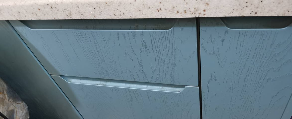 كاونتر َمطبخ جديد للبيع
 خشب داخل Mdf بلاوود وخارج خشب متر ونص وملحق سنك مرمر ومتر وملحق بي ضمان تبديل العطل السعر ٨٥٠ الف


**إذا كنت صاحب هذا الإعلان وتريد حذفه لأي سبب، رجاءا أرسل رسالة إلى الدعم الفني**