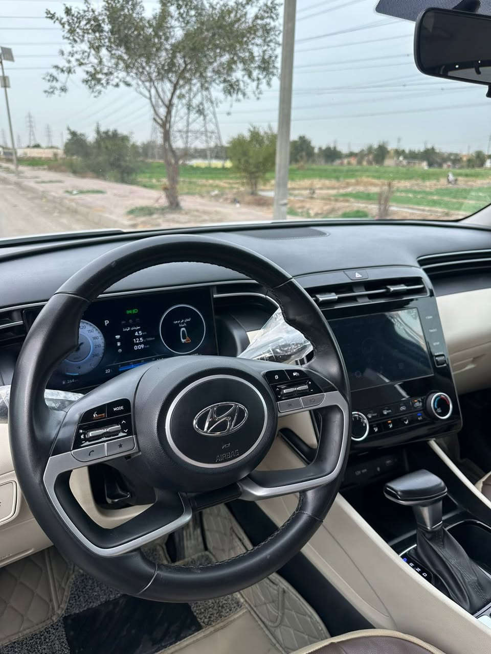 السلام عليكم
توكسان 2024 خليجي.
رقم اربيل/كفاله عامه/شرط تحويل او وكاله ماشيه18 الف فقط
شاشه كبيره كامره دواره اصل  عينه دجيتل شاشة اعطال ويل كروم اشاير بل مري مري شفط لد نهاري مع لد خلفي ولاية LED/كروز سرعه مع حاكيه بلوتوث أوامر صوتيه —
السعر218..$..
العنوان النجف ///***********
