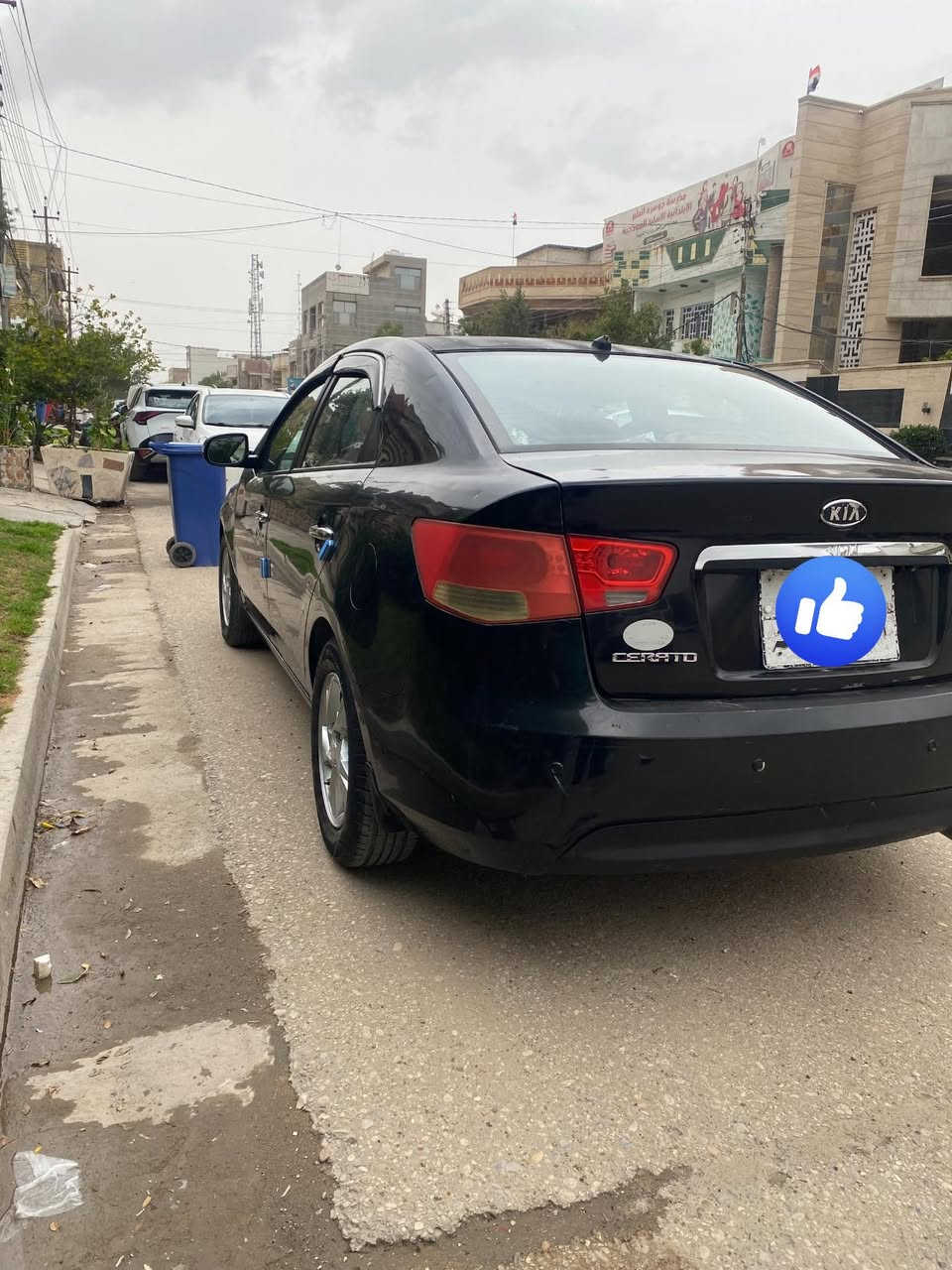 سلام عليكم للبيع سيراتو مديل 2011 خليجي رقم سليمانية محرك 1600 مابيه حدث فقط صبغ بل جملغ الخلفي بدون دواخل مكفول من الدواخل العنوان بغداد جكوك قرب الكاظمية السعر 83$ وبيه مجال ***********
