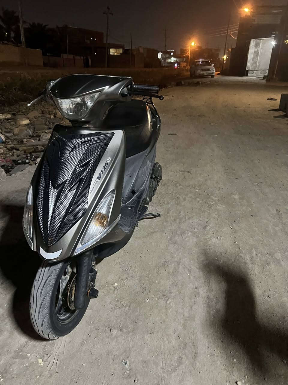 دراجه اللبيع بلاديه مامفتوحه كله شغاله اشاره شغاله سلف كيلو متر شغال مكان بصره شط العرب فيحاء قرب نهر ابو زوري  سعر 500 رقم ***********مو شراي لايتصل انه مكلف بلنشر لاحد يعلق
