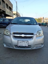 افيو ٢٠٠٩ مكفوله من الضربه سياره حلوه ترايهه ناعم بدون ضربه شواصيهه جد...