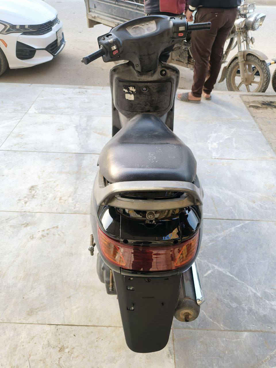 (((دراجه برغي ما عوزه))))
سلام عليكم دراجه فراشه للبيع مكينه ناعمه كلشش كاتم ما تنسمع مكاني جلبيه قرب جامع شاكر هندس ***********
