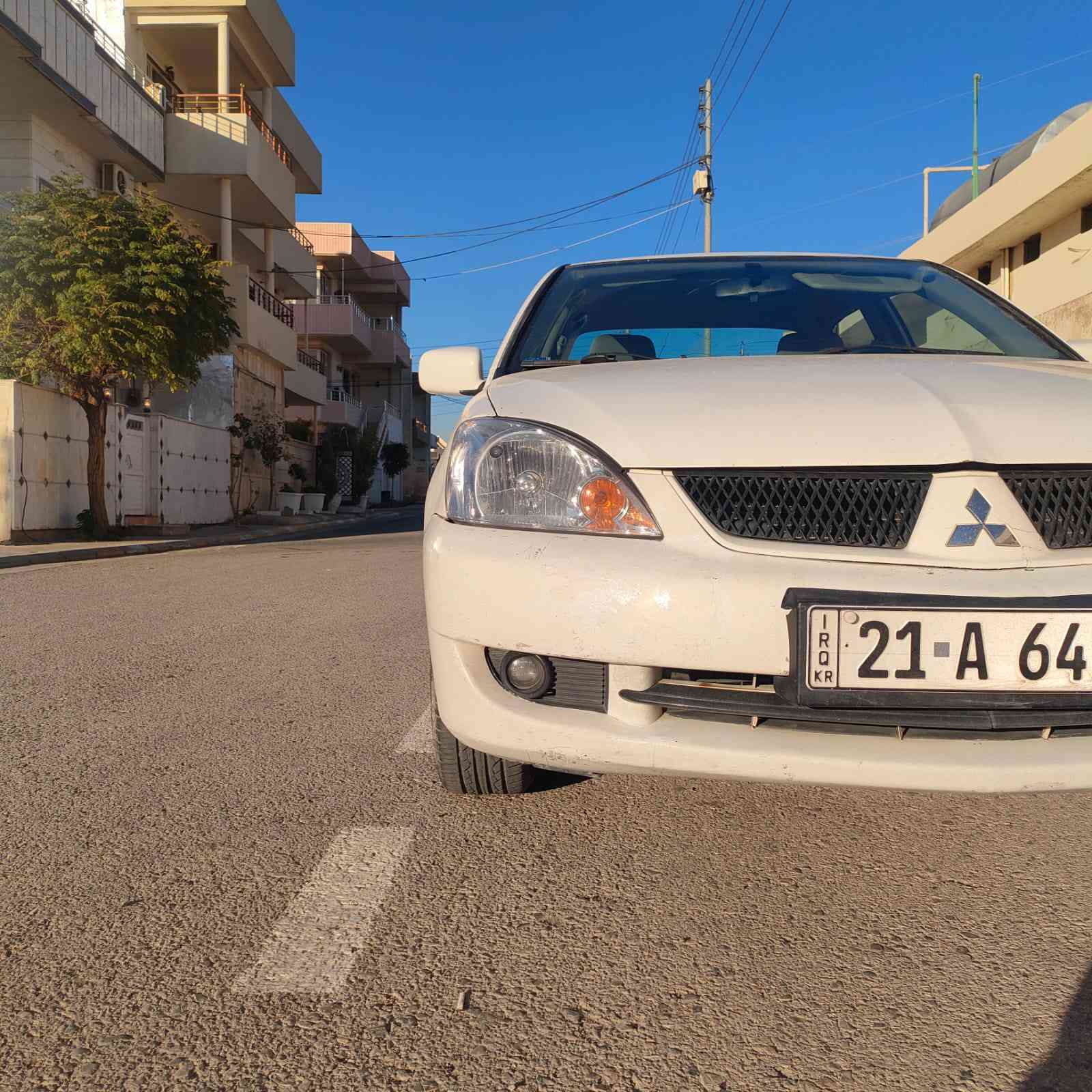 کوردی/عربي
سەلام و عەلیک 
🚗 میتسوبوشی لانسەر بۆ فرۆشتن
 مۆدێل: ٢٠٠٨

⚙️ گێڕ ئۆتۆماتیک و گێڕ و مەکینەی بەشەرت
🔧 مەکینەی کراوەتەوە و تەشفیت کراوەتەوە بەشەرت
❄️ تەبرید بەشەرت
🛞 ٤ تایەی تازەی لەسەرە
📡 سۆنەر دانراوە
🎨 بۆنیت لەسەر کاڵبوونەوە بۆیاخ کراوە و دوو چەمەلەغەکەش لەسەر شوخت بۆیاخ کراون

💰 سعری ٨٠ گەڵا و مەعامەلە
📱 ژمارە موبایل: ***********

ــــــــــــــــــــــــــــــــــــ

السلام عليكم 
🚗 ميتسوبيشي لانسر للبيع
 الموديل: 2008

⚙️ جير أوتوماتيك، جير والمكينة بشرط
🔧 المكينة مفتوحة وتم تصليحها بشرط
❄️ التبريد بشرط
🛞 ٤ إطارات جديدة عليها
📡 تم تركيب السونار

💰 السعر: 80 ورقة قابل للتفاوض
📱 رقم الموبايل: *********** السليمانية, العراق
