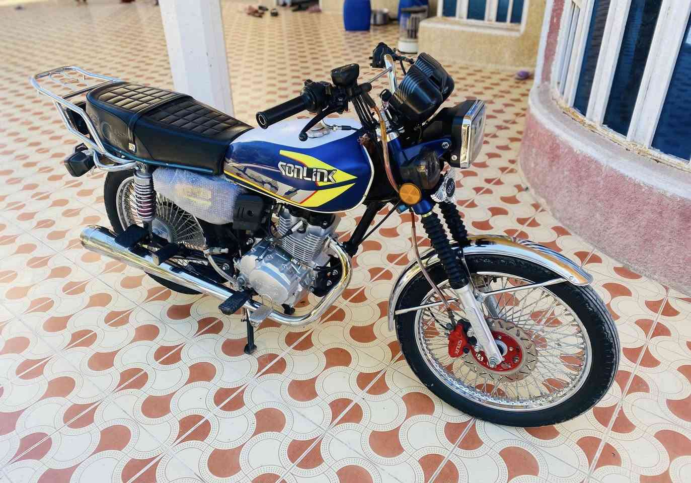 سلام عليكم دراجه للبيع موديل 25 مكفوله كفاله عامه من كلشي أوراق بغداد المكان واسط العزيزيه الاستفسار *********** ارجاء ارجا الموشراي لأ يعلق
