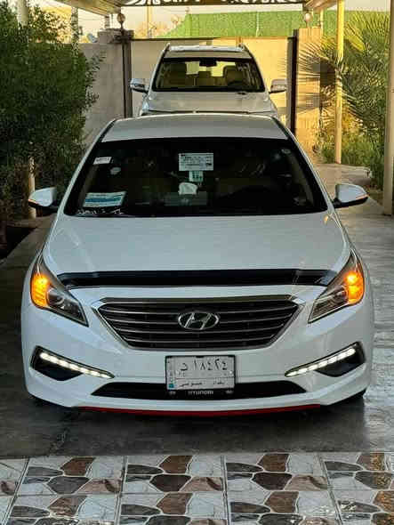 السلام عليكم 
سوناتا موديل 2015 وارد أمريكي لمتد يعني اعلى فئة
فول مواصفات للاخير...  1/1
مكينه 2400 دبل اكزوز 
مواصفات: 
بصمه تشغيل وابواب وصندوق 
كشنات كهرباء جلد تدفئة شاشه وكامرة 
اشاير بالمري شفط كهرباء 
لد امامي نهاري وخلفي 
رادارات كامله 
فول تحكم استرين 
مانع تزحلق
مثبت سرعه
حساسات كامره. برادات خلفية
حادثها سرقه جاملغ امامي جهت العبري مرجع نفسه بيه تبديل بنيد بلادي  
جديده كلش رقم بغداد الدولي  سنويه 2030
سيارة جديده بحاله الوكاله سعرها 145 معقول بلعافيه ع الياخذها. ***********
