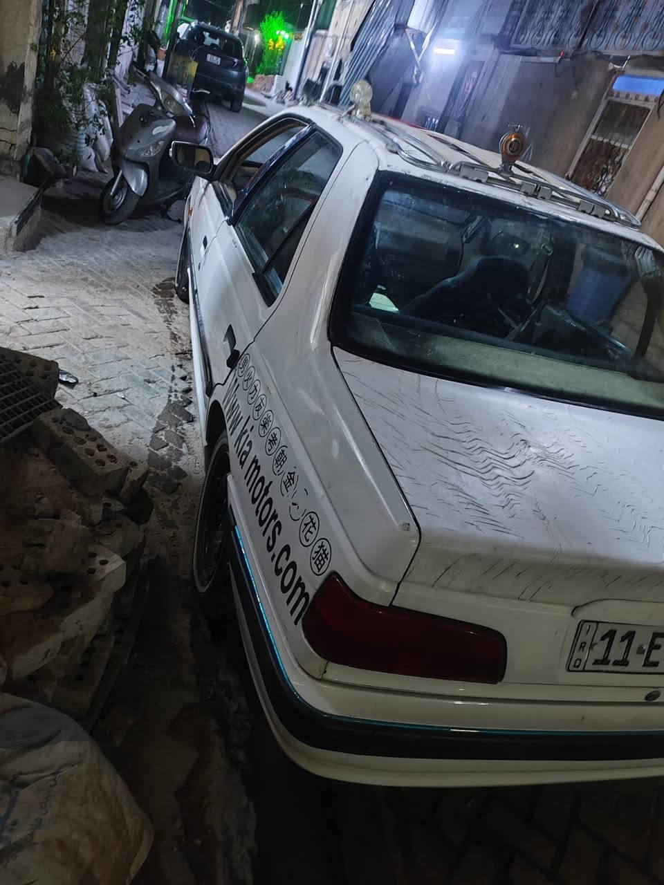 السلام عليكم
بيجو لميس محدثه بارص

كير ومكينه فرنسي اوتوماتيك 

موديل ٢٠١٣ ضربتها الجاملغ الايسر جهه السايق

سعرها ٤٣ وبيها مجال

للتواصل والاستفسار 

***********
