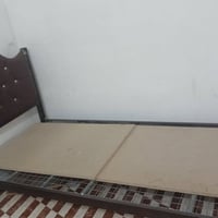 سرير • مفروشات • غرفة نوم