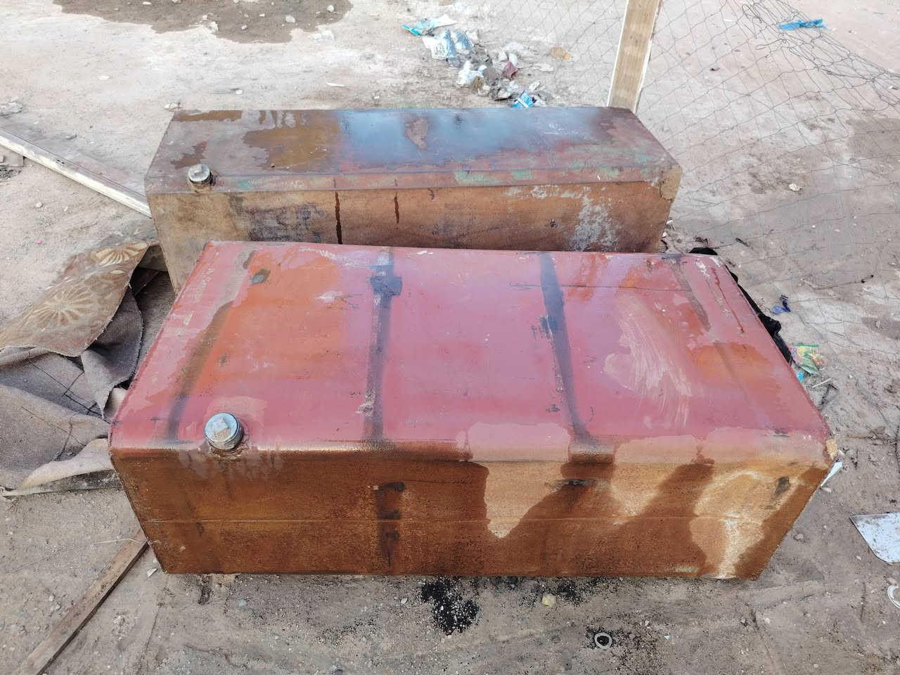 لبيع تانكيات 2 انضاف شرط مكاني بالنجف الاستفسار ***********
