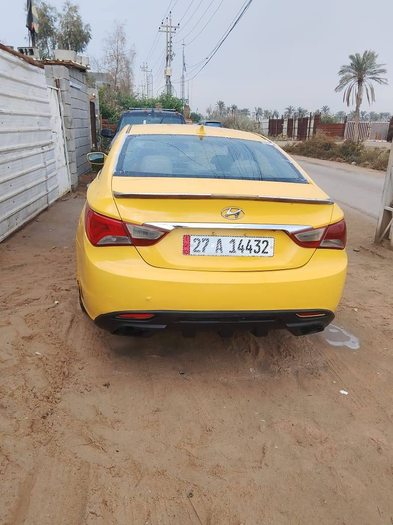 السلام عليكم
سوناتا 2011 وراد امريكي 
گير محرك كفالة رقم ناصرية سنوية جديدة تنتهي لل 2030 
ضربتها جاملق وبنيد سعرها 90 وبيها مجال قليل حگ الجية 
مكاني البصرة الجزيرة (مكلف بالنشر) 
رقم راعي السيارة للأستفسار ***********
