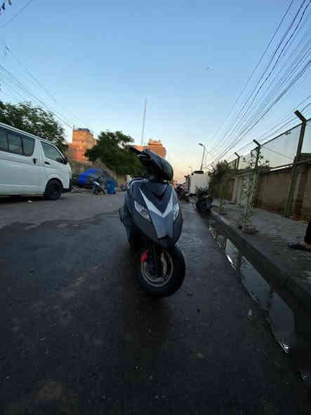 سلام عليكم دراجه ثعلب للبيع مكينه ناعمه بوشه 58ونص نقوصات ادامه للكلجات وصدر امامي فقط سعر 600وبيها مجال ***********
