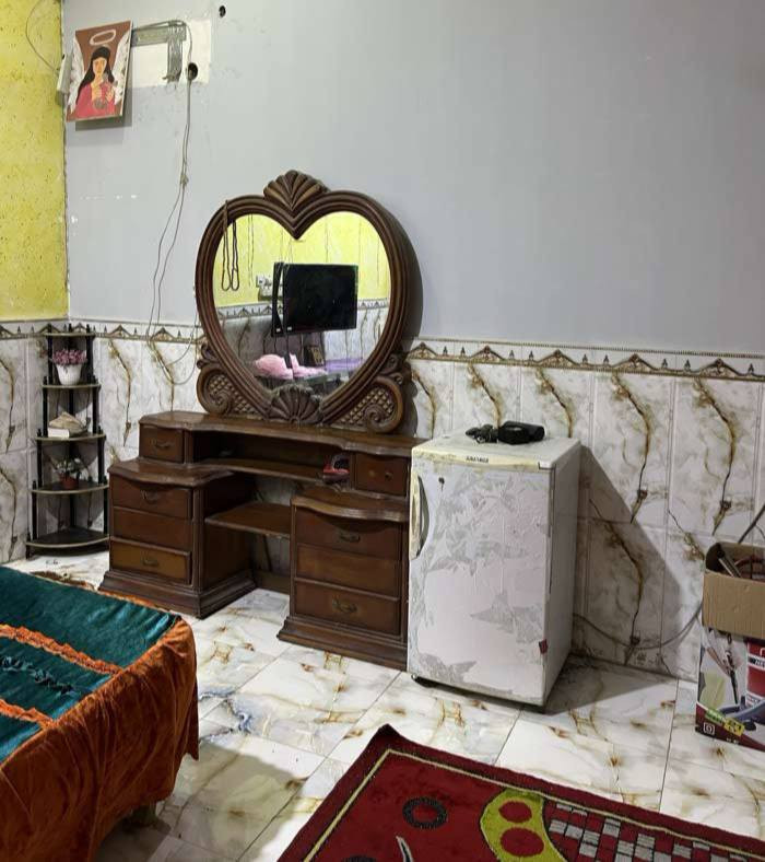 غرفة اخشاب عراقي عنوان حيانية سعر 250 وبيهه مجال


**إذا كنت صاحب هذا الإعلان وتريد حذفه لأي سبب، رجاءا أرسل رسالة إلى الدعم الفني**