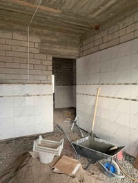 جزه من عمالنا انشالله ينال عجابكم تخريج بوب اوشبابيك  على المتر  كرسته...