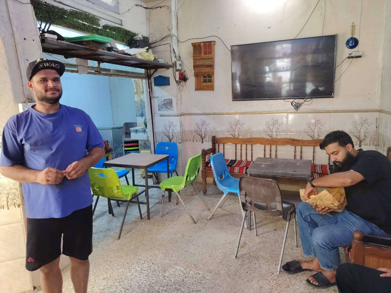 تم بحمد الله افتاح مقهى محمد عزيز معه مطعم كرار  أبو عراق شرفونا في يتوفر كافه النراكيل معه لفات فقط لفات همركر شرفونا أهلا وسهلا بيكم المكان شارع 6 مقابيل شيخ معروف في فرع مازن أبو دجاج أهلا وسهلا


**إذا كنت صاحب هذا الإعلان وتريد حذفه لأي سبب، رجاءا أرسل رسالة إلى الدعم الفني**
