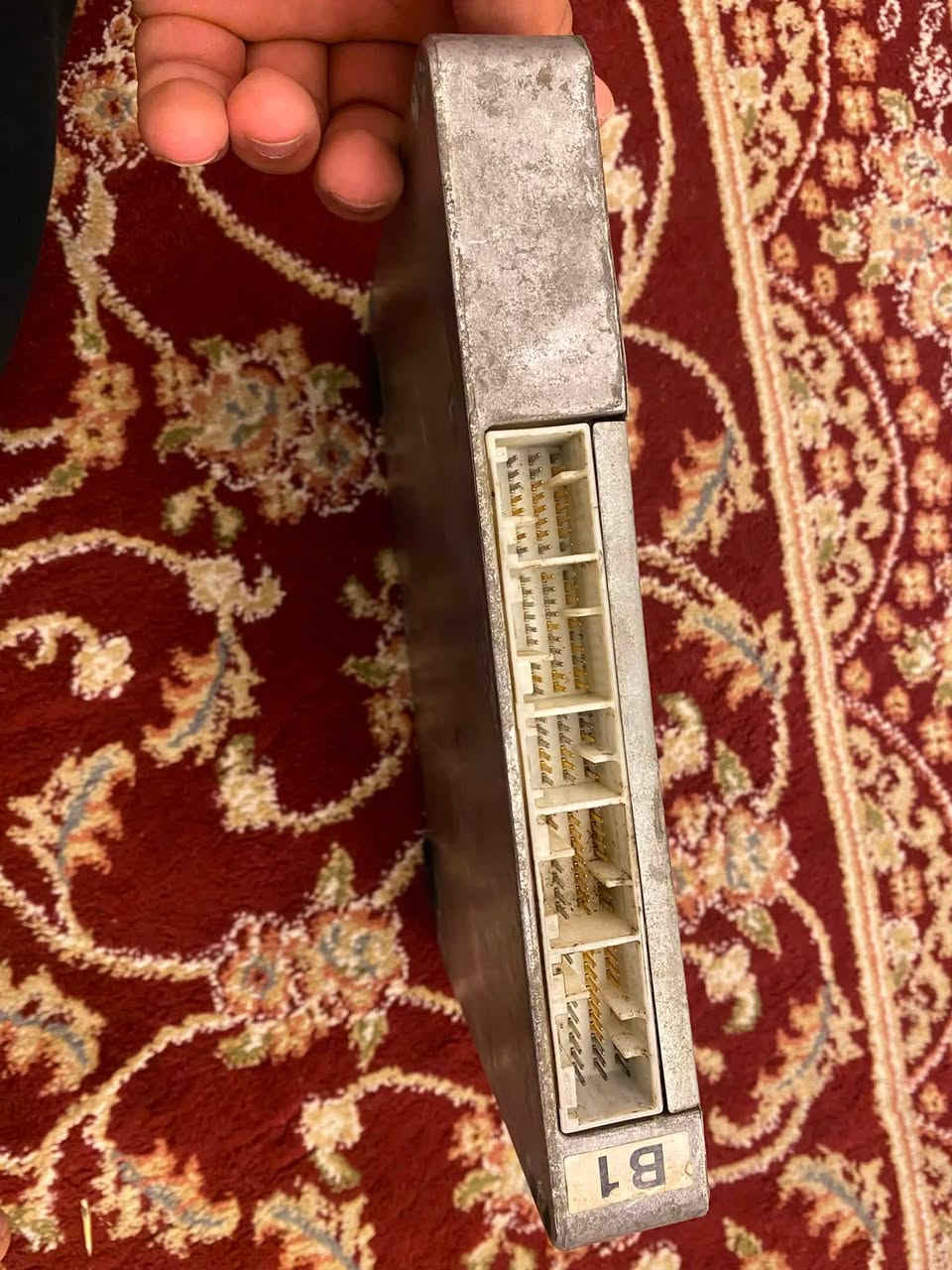 عقل 2500 ففتي وارد سعره 75 قفل
***********
