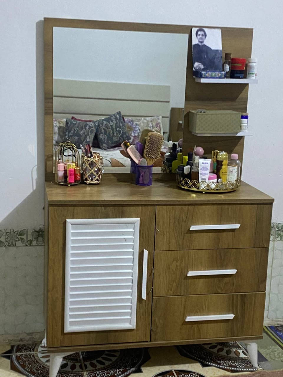 غرف نوم تركي وعراقي مستخدم باقي الغرف بحسابي او خاص


**إذا كنت صاحب هذا الإعلان وتريد حذفه لأي سبب، رجاءا أرسل رسالة إلى الدعم الفني**