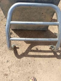 اخوان هيه دعاميه بس ماعرف مال شنهو يمكن مال كيا اللبيع سعر 20 07854774...