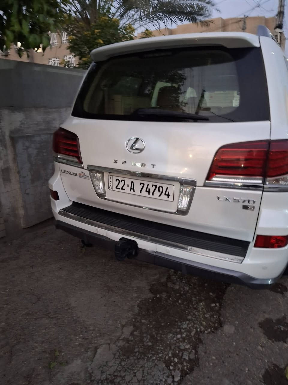 السلام عليكم لكزز ٢٠١٤ سياره جاهزهة ومواصفات الكزز معروفه رقم اربيل بسمي مكانه بغداد حي القاهره سعر ٣٦٠ رقم هاتف ***********
