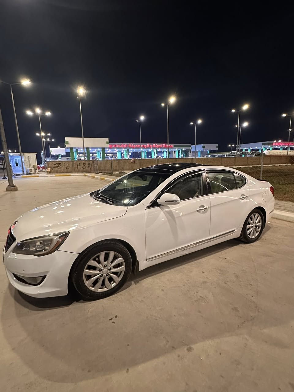 كادنزا ((2011))  خليجي 
السعر  ‼️97 ورقه  وبيها مجال للشراي ‼️
207 000 km
 فول 1/1 
محرك 6 سلندر  
رقم بغداد دولي بأسمي شخصياً 
كير ومحرك و حداديه كفاله 
تخم تاير و ويل  كوري جديد
‼️صبغ حزام جماليه 
( لغود شواصي  و دواخل  كفاله ) ‼️ كفاله عامه  ‼️( سونار مرفق بالصور)
من الحادث والضربه فقط صبغ اثر شخوط 
واسط / الكوت /مركز المدينه 
*********** 
اتصل و خادم
