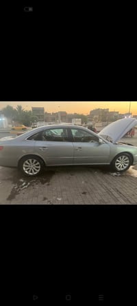 للبيع هونداي ازيرا سياره فول مواصفات سياره بيهه مكانات صبغ ابيع حزام م...