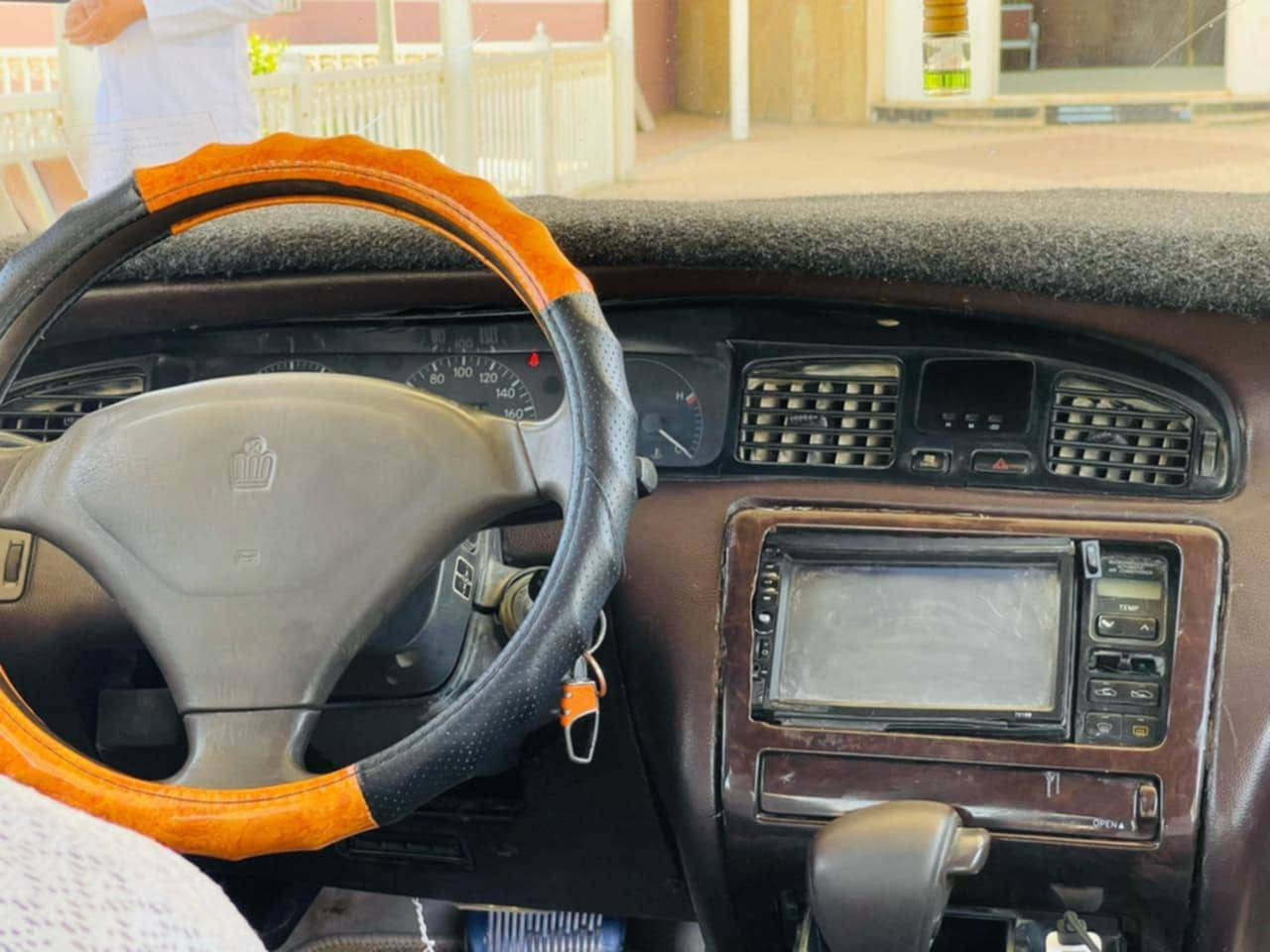 سلام عليكم بطه مكينه ثنين ونص حداديه جديديه مصبوغه للجماليه مكينه وكير نضيفات حلوه سياره سعر 45 وبيها مجال للطيبين ***********
