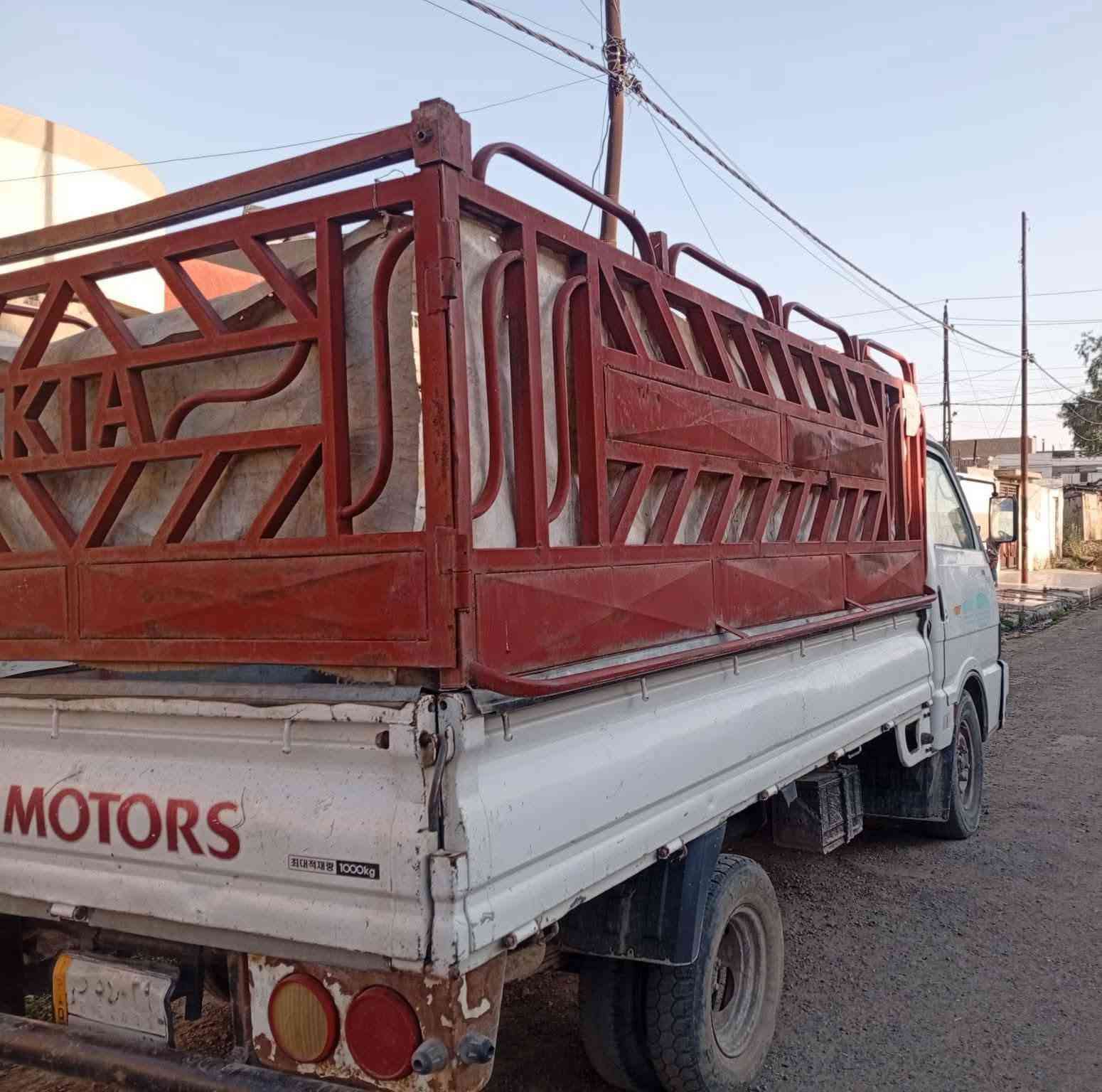 كيا بنگو موديل 1994 گير محرك شاصي احسن شرط السعر 45 وبيها مجال ***********
