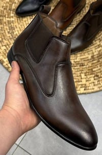 جلد طبيعي • مقاس ٤٧