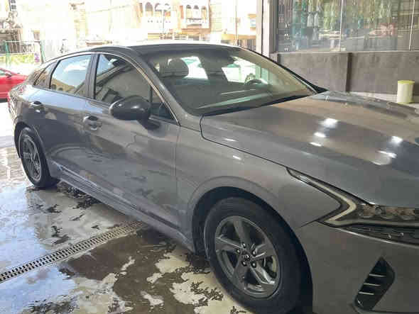 كيا K5 2021 مواصفات عادية رقم شمالي بأسمي ماشية 55 الف ميل السيارة جديدة جداً حادثها والسونار مرفقات بالصور بس بنيد صبغ بدون ايرباك بدون دواخل مكينة 1600 تيربو كفالة صدر تبريد كير وجاهزة إن شاءالله السعر 157 وبيها مجال مكان بغداد الكرخ للأستفسار ‭0771 030 9490‬
