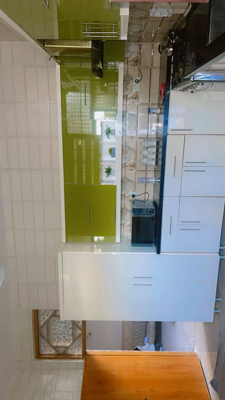 يا الله دار للبيع حوالي مقابل حي العسكري يبعد عن شارع 80متر طابوا زراعي مساحه 250متر بيت واحد على واحد ***********
***********
