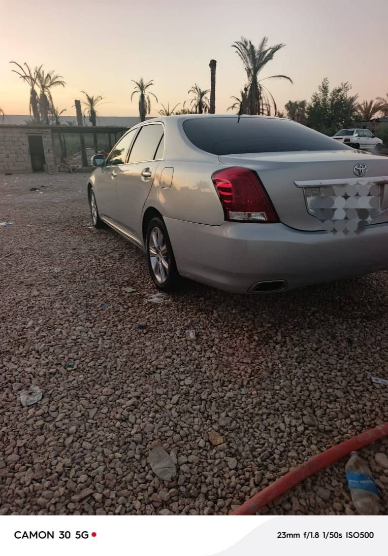 ماجستا 2010 vip اللون سلفري داخل بيجي كشنات تدفئه تبريد شاشه بالقماره  8 سلندر مكفول من الكص تم للحجز الإلكتروني للفحص السعر 95
غير متواجد ع الفيس 
اتصال / واتس اب 
***********
