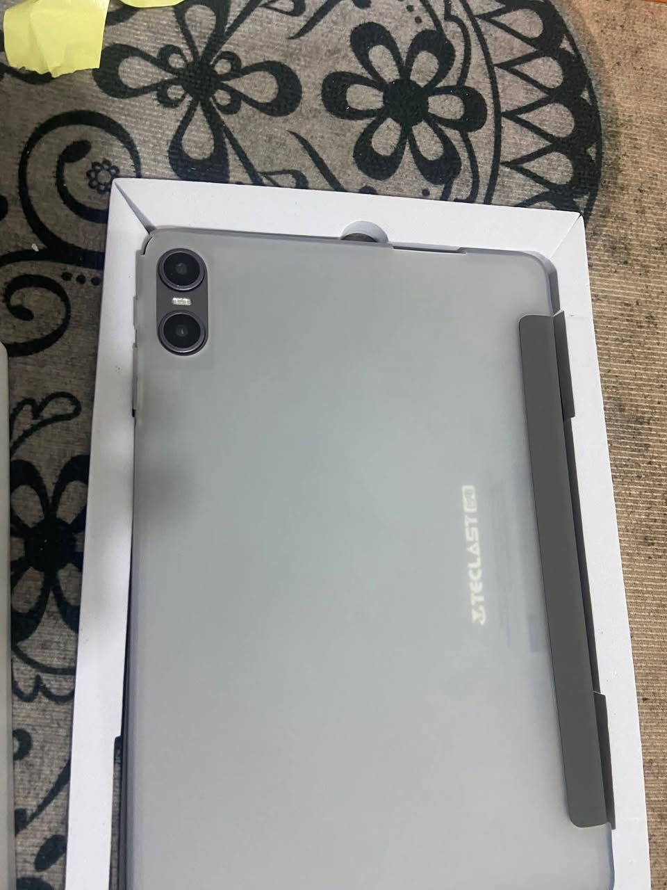 تيسلا جديد لوك مع ملحقات ستاند وسماعات وشاحنه وكفر وقلم وماوس الذاكره 128   السعر 135


**إذا كنت صاحب هذا الإعلان وتريد حذفه لأي سبب، رجاءا أرسل رسالة إلى الدعم الفني**