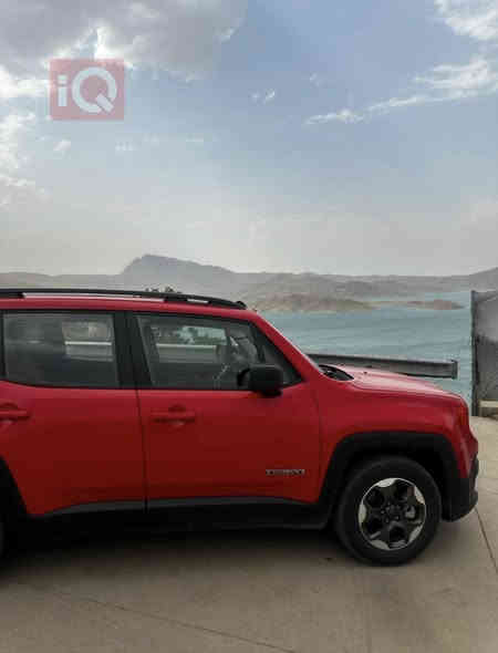 جيب رينجيد 2018 بدون حادث فقط دعامية ( كلين تايتل ) لاصبغ ولا ضربة و السيارة باسمي رقم بغداد الانكليزي هزة وسنوية  جديدة متتعب بالتحويل . كير ومحرك وتبريد خير من الله.محرك 2400 المرغوب يعني حتى بانزين عادي تسحگ ، لايتات زينون اصلي ، شاشه كار بلي ماشية ٩٥ الف كيلو  دواخل نظيفة جدا صدر حلو تخم تايرات جديد ودسكات جدد مبدللهه.. السيارة فول مواصفات عدا فتحة السقف، الله شاهد السياره مموكفتني ابد بس بانزين ودهن 
 السعر135$ وبيها مجال مكاني بغداد العامريه
هذا رقمي وبي واتساب ***********
