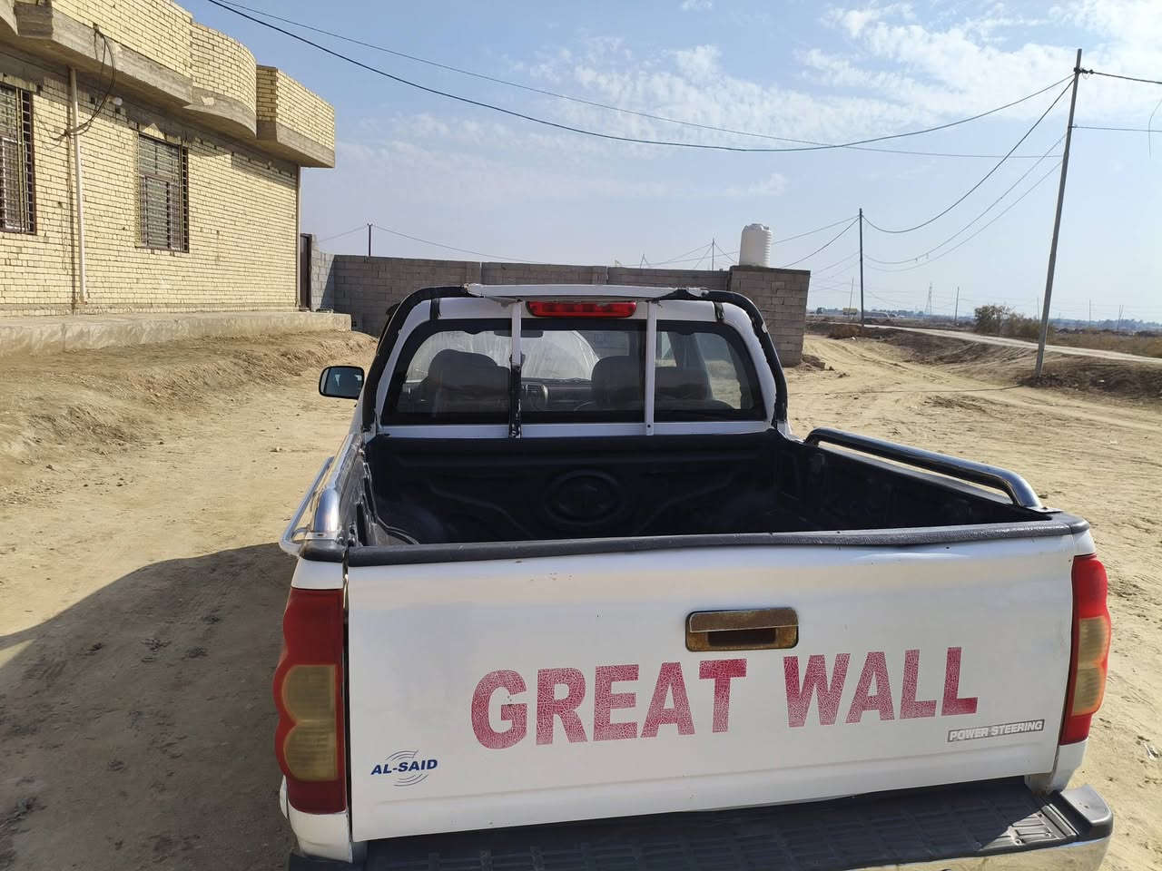 سلام عليكم 
سياره كريت ويل 
موديل2015 مصفره هيئه وغرامات كير ومكينه مكفولات تخم تأيرات جددحداديه مكفوله  تبريد وتدفئه شغالات الدواخل بل جيس العنوان كربلاء الحر السعر 85
رقم الهاتف ***********
رقم هاتف ***********
