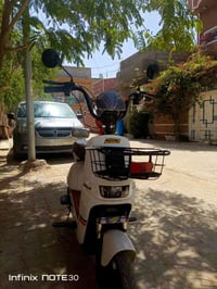 باسكل شحن • حجم ١٤ • بطاريات ٤ جدد