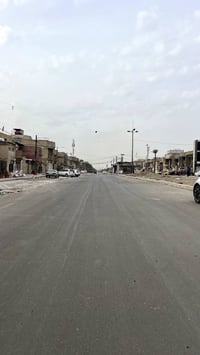 ، عقار تجاري للبيع في منطقة مدينة الصدر قطاع 50 يقع على شارعين ركن شار...