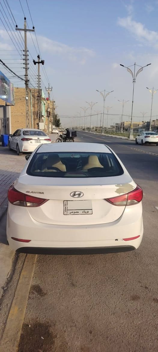 للبيع النترا 2015 شكل 16 خليجي باسمي سنوية نافذة لغاية 2027 كفاله عامه من الصبغ ماعدا الجاملغ الامامي نص صبغ بدون فتح وبيه مكانات بارد شرط السونار ماشيه 347 الف قطعتين تبريد اشاير بلمري مكينه 1800 + منظومة غاز ⛽ + منظومة تبريد + تدفئه كله جديد 115 قابل للتفاوض ملاحظه الحداديه نص عمر للاستفسار *********** كربلاء, العراق
