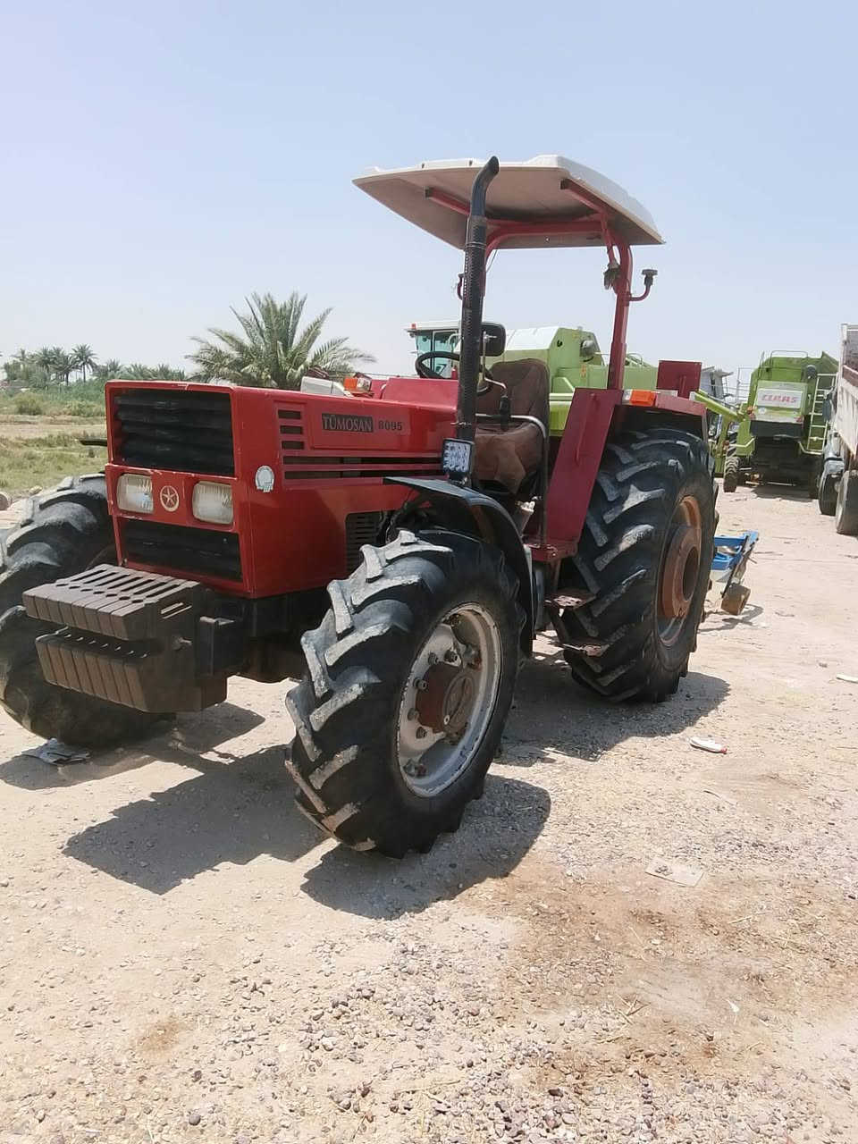 سلام عليكم مكينه تومسان البيع مكينه جاهزه الشغل فدان حجم ١٢ موديل ٢٠١١ رقم اربيل تريد تحويل تريد وكاله مكفواله كفاله عامه برغي مامفتوح بيه مكان النجف المشخاب ***********
