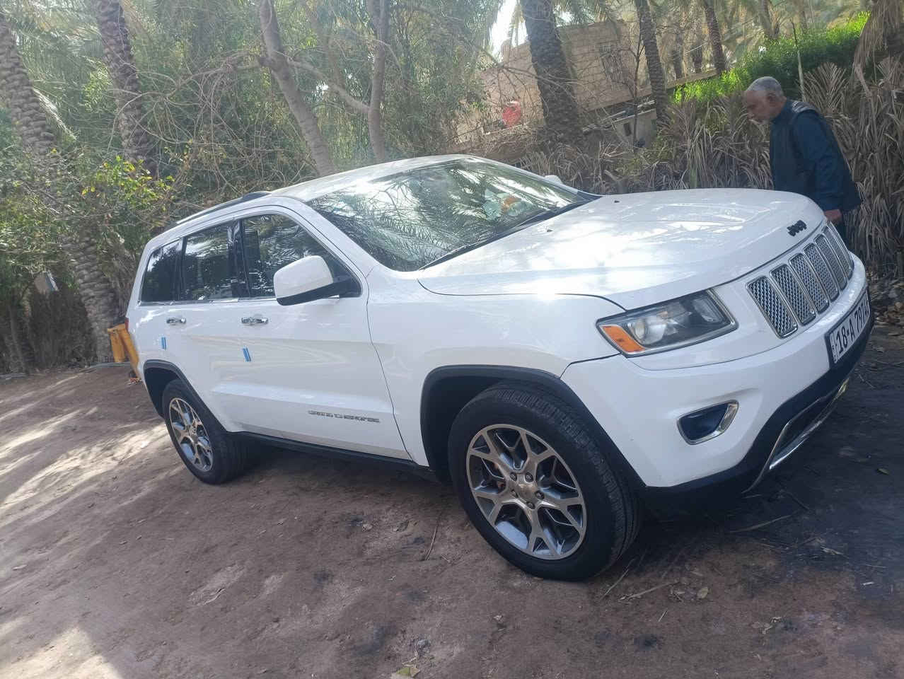 جيب موديل 16امريكي كلين فول مواصفات ماعدا فتحه سياره جديده كلش السعر 210بيه شويه مجال؟؟ ***********/***********
