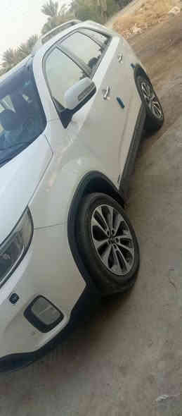 السلام عليكم سيورنتو 2014
كويتي فول مواصفات رقم بغداد
مكينه 6سلندر
مكلف بل نشر
للستفسار 
رقم صاحب السياره ***********
