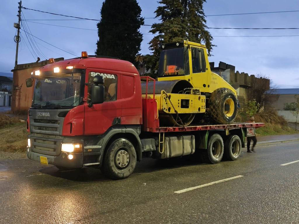 بؤفرؤشتن مؤديل 2005 بيلاد شانسي دريژ سحال حجم 🔴420  رةقم اربيل لة سةنةوي تةنكي بةناوي شةريكةي سحر 220 مةجال *********** سوران, أربيل
