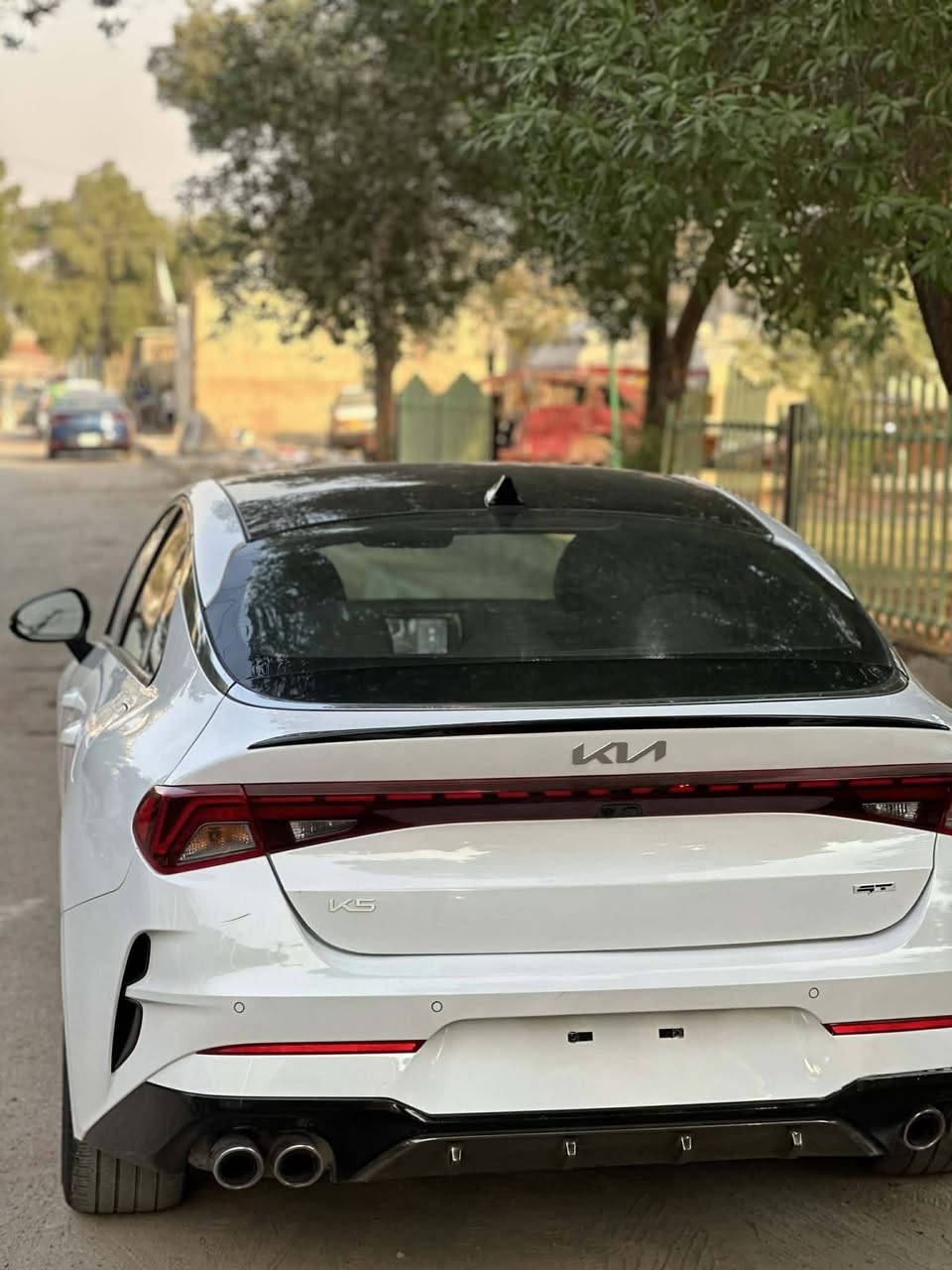 كي فايف جي تي 2500 تيربو 
فول للاخير 
بيه جاملغ خلفي صبغ فقط بدون ايرباك 
ماشيه 24 
بغداد باسمي اني رقمته ع ايدي
سعر ب 220 وبيه مجال بسيط 
***********
مكانه بغداد الدوره
